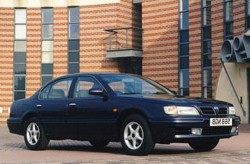 Nissan MAXIMA  (A32)
